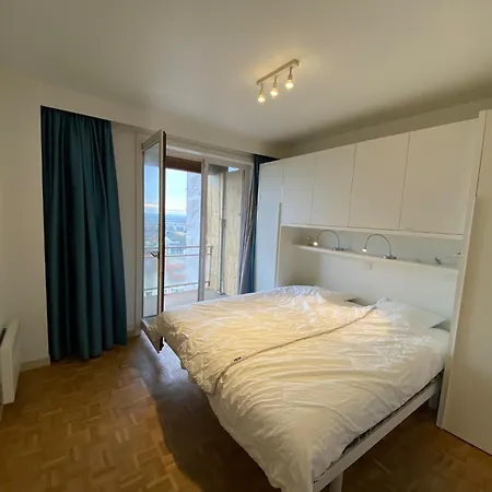 Scorpio Bi 1201 With Sea View Apartment