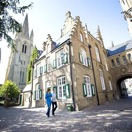 In With Sea Views Apartment