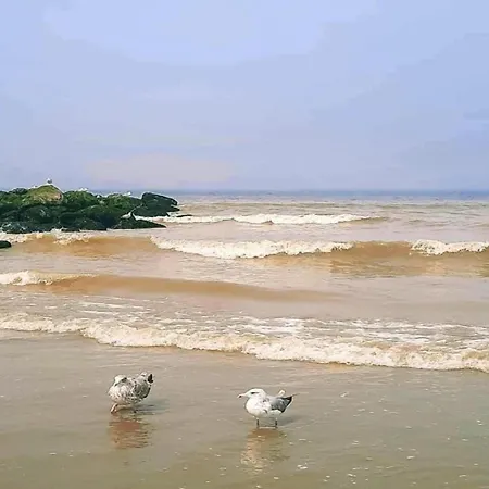 In With Sea Views Apartment *